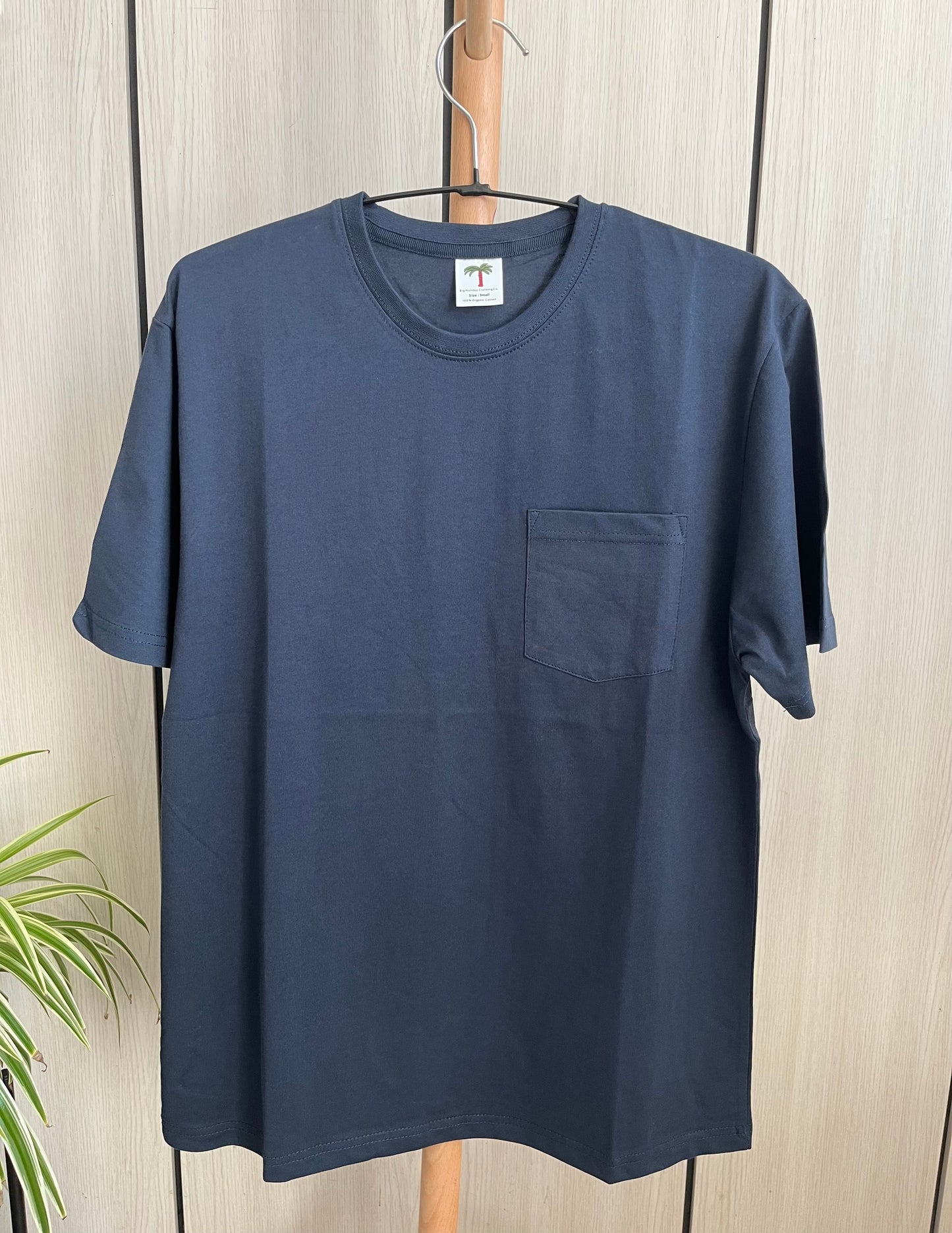 Crew Neck Pocket Tee