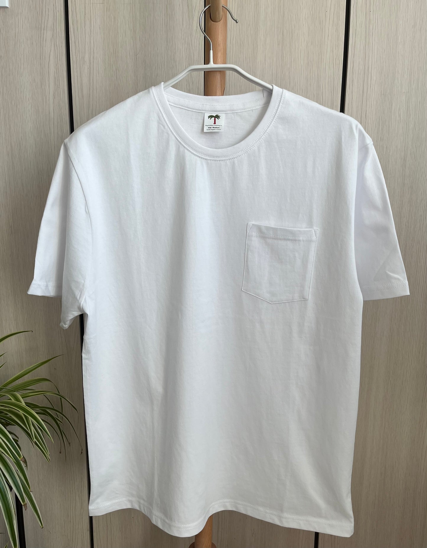 Crew Neck Pocket Tee